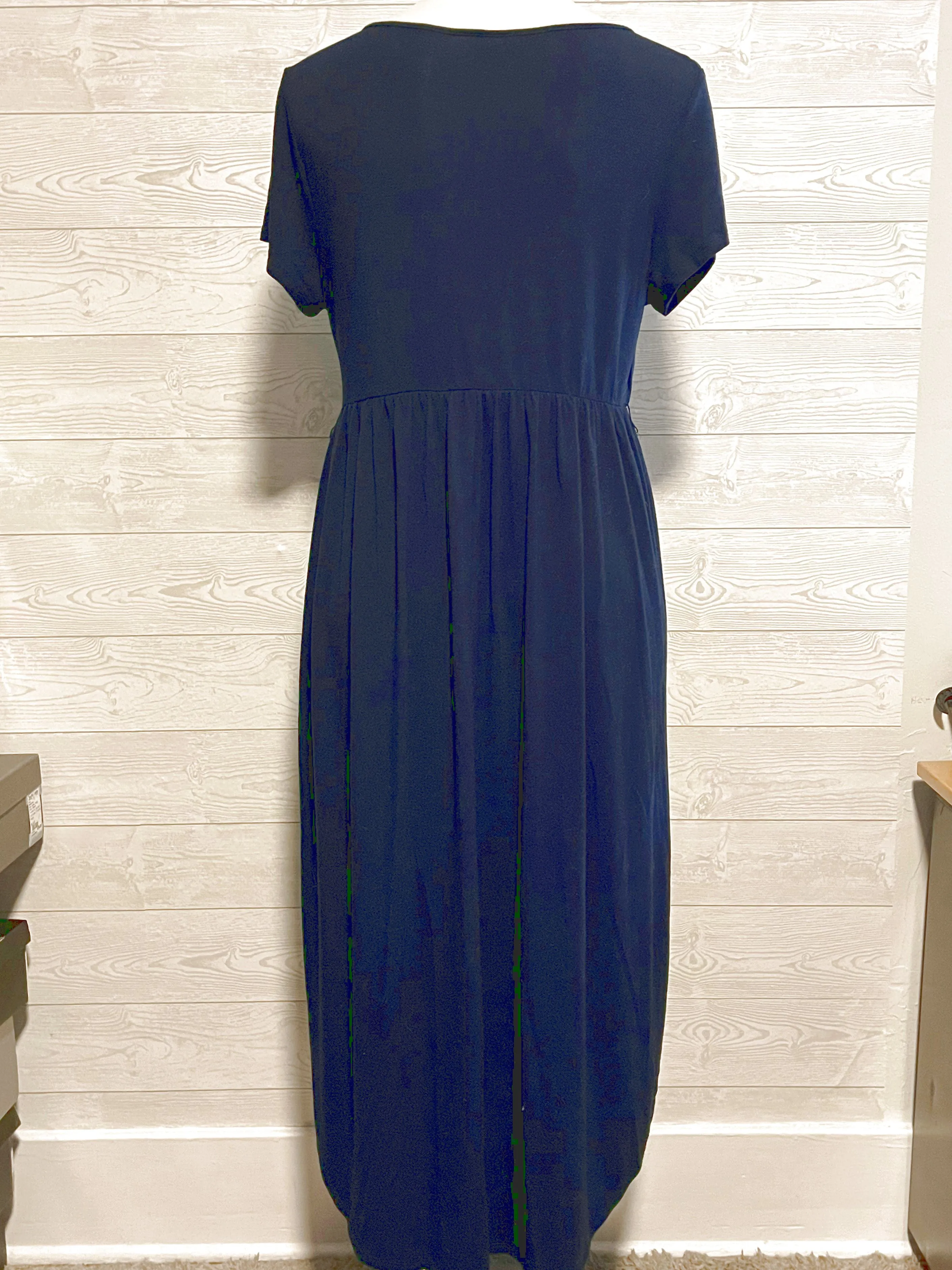 Torrid Größe 2 (18/20) Marineblaues Kleid