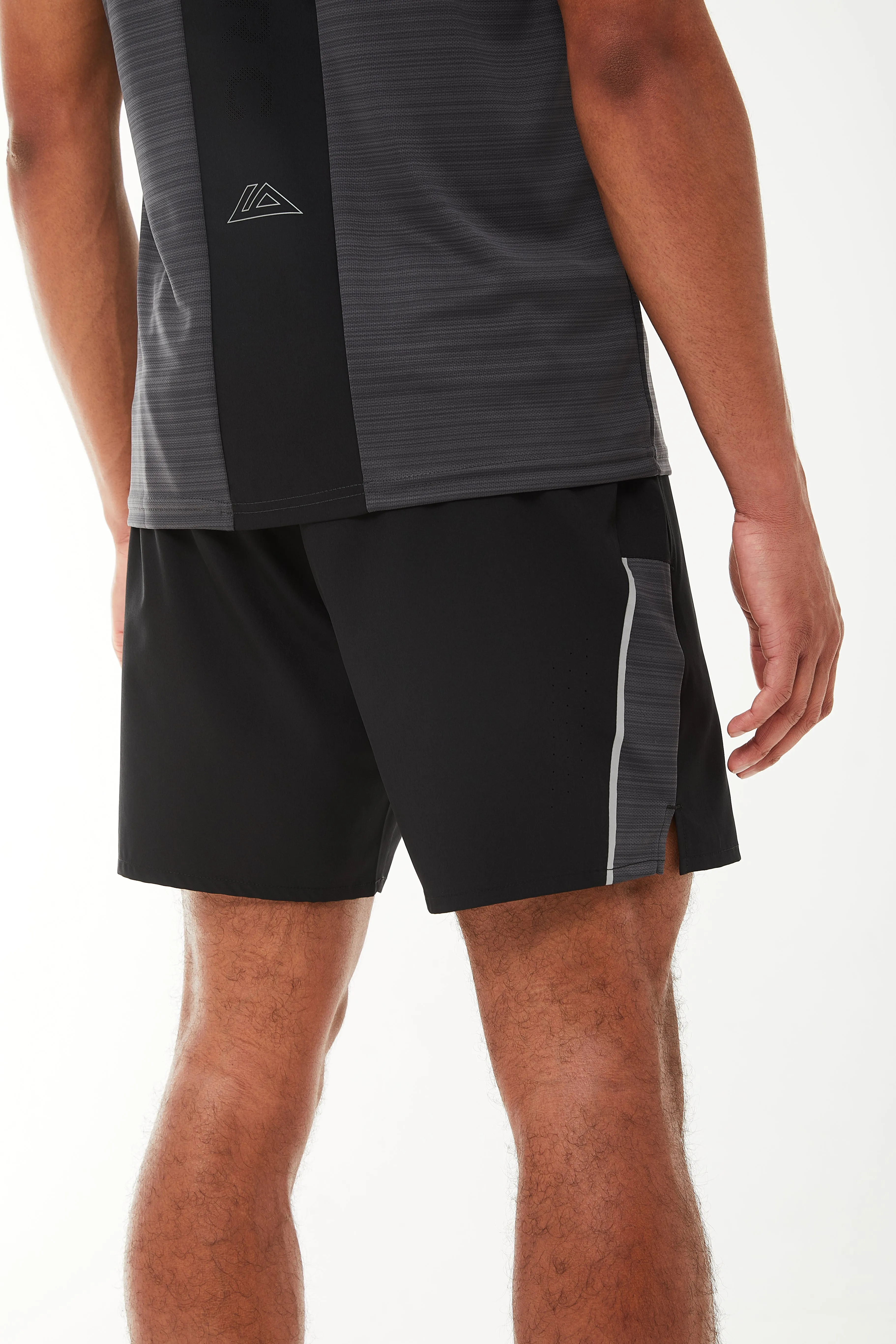 Trailberg Cloud AW24 Short - Schwarz / Grau