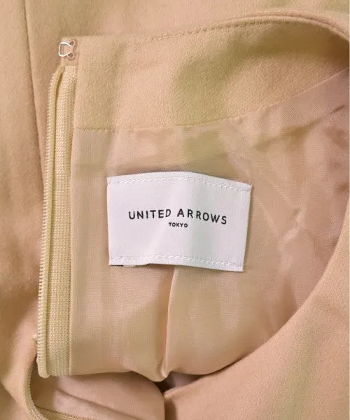 UNITED ARROWS Kleider