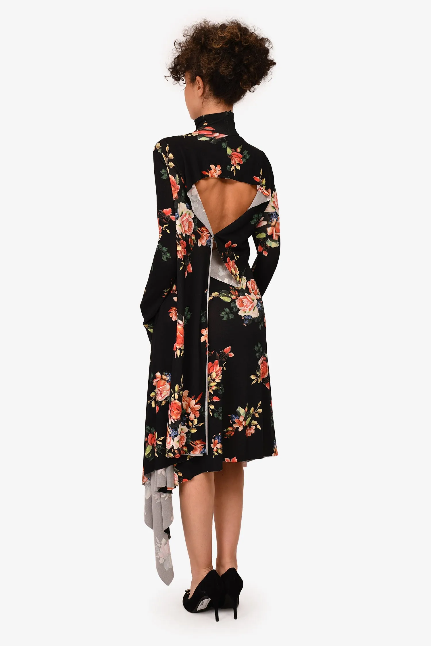 Vetements Winter 2018 Schwarzes Blumenmuster Kleid mit offenem Rücken Größe S