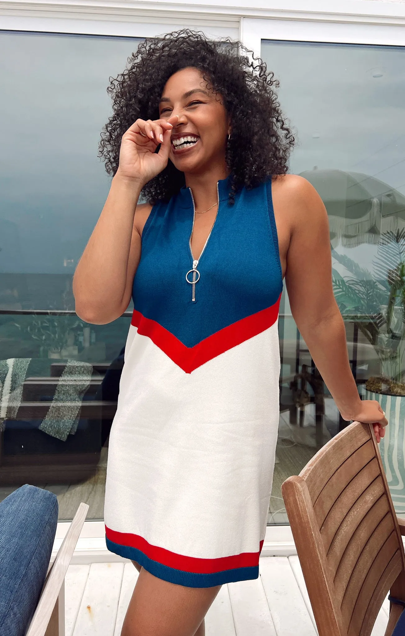 Zoe Zip Kleid ~ USA Chevron Strick